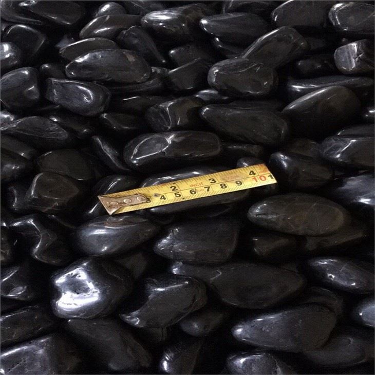 black pebble stones